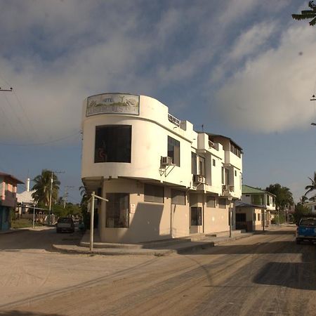 Hostal La Isla Del Descanso Puerto Villamil Dış mekan fotoğraf